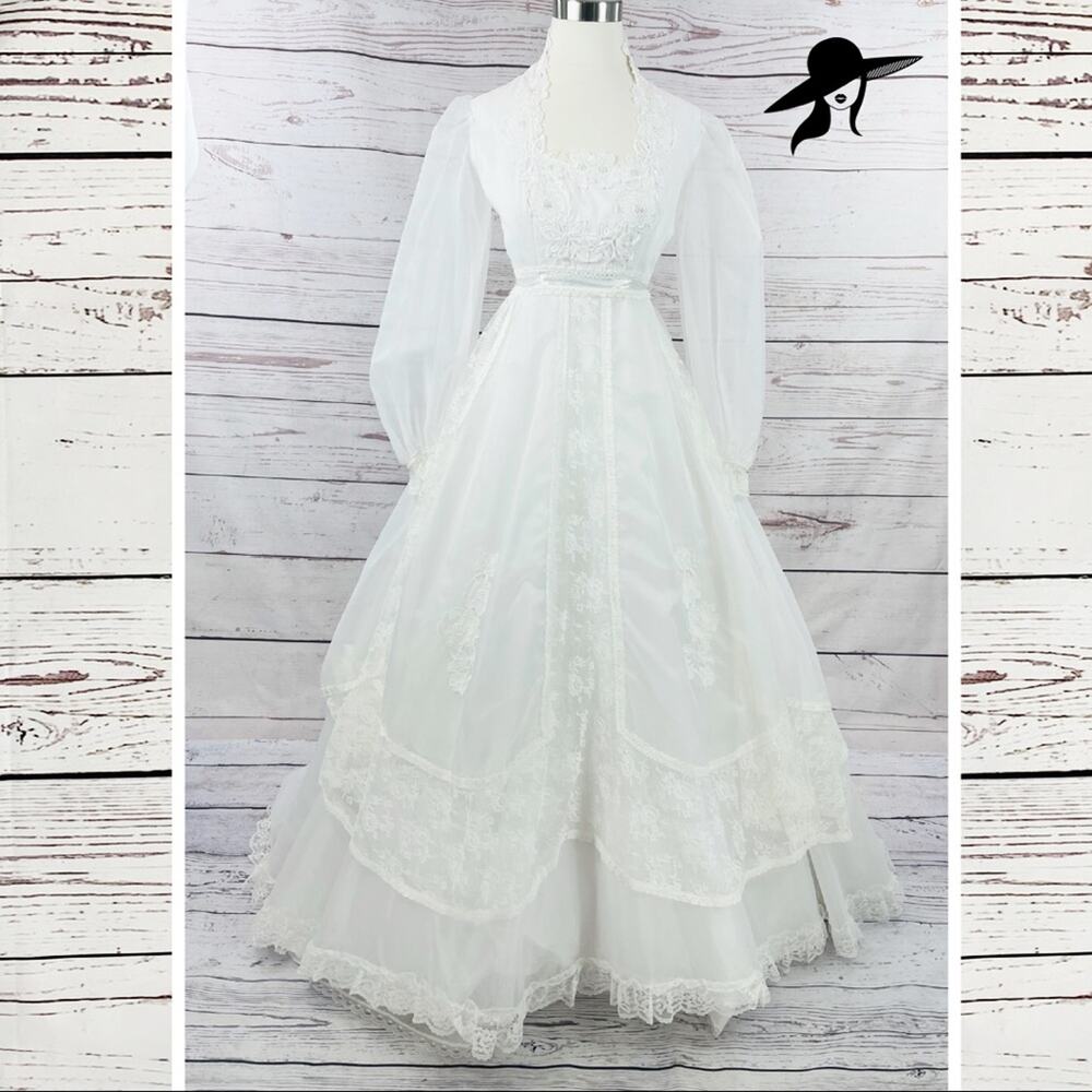JC Penney Fashions wedding gown white lace vintage